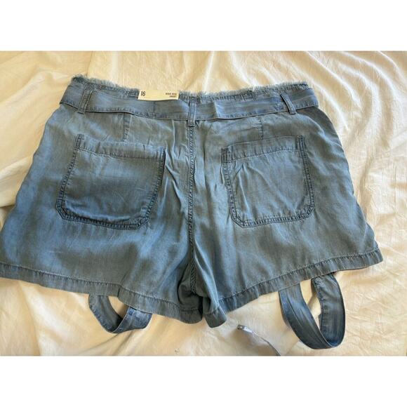NWT Ana Shorts Womens 16 Light Blue Denim Lyocell High Rise Belted Slash Pockets - Picture 5 of 9